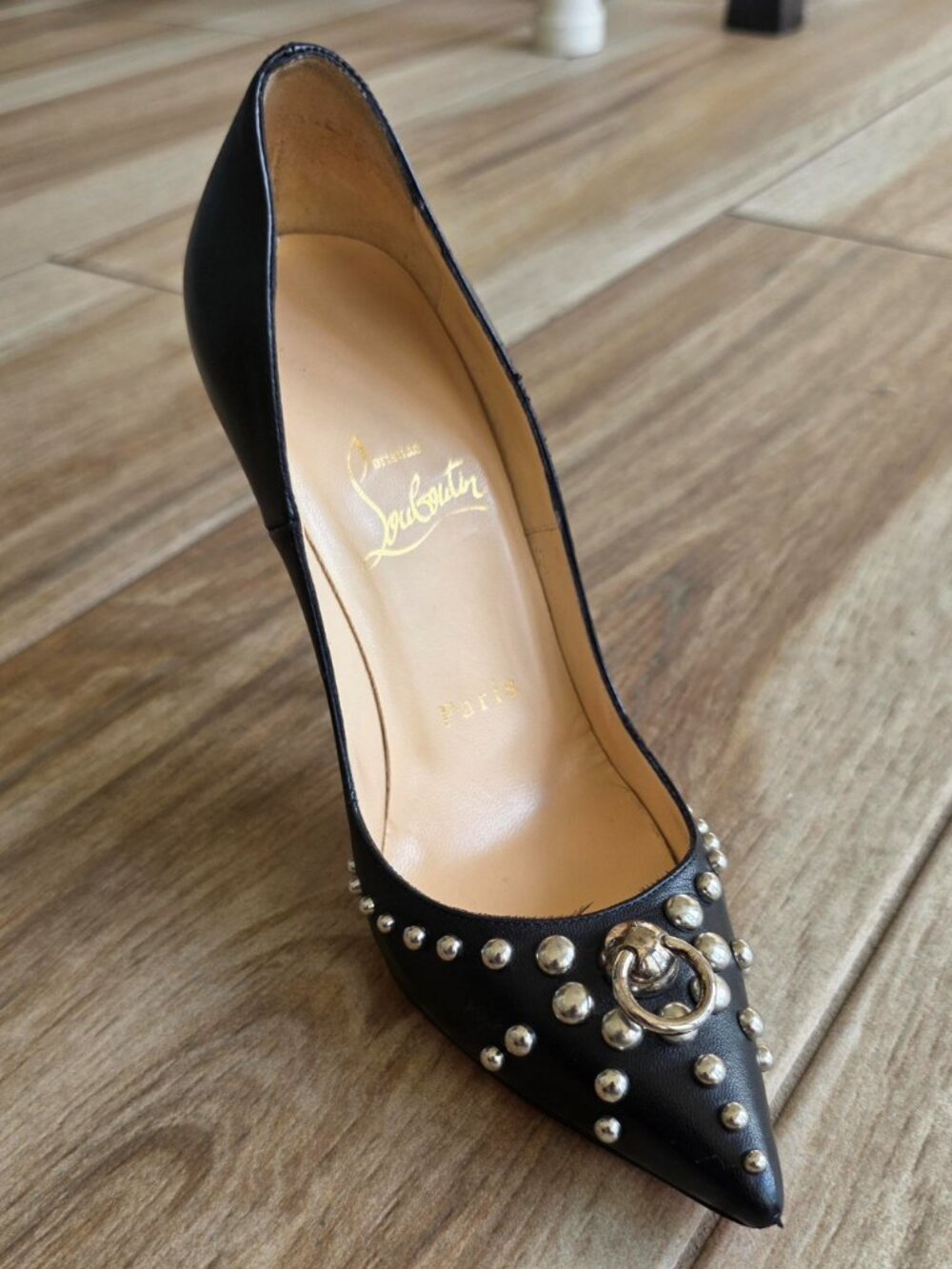 Christian Louboutin Kid Leather Studded Door Knock Pumps Shoe Eur. 34.5